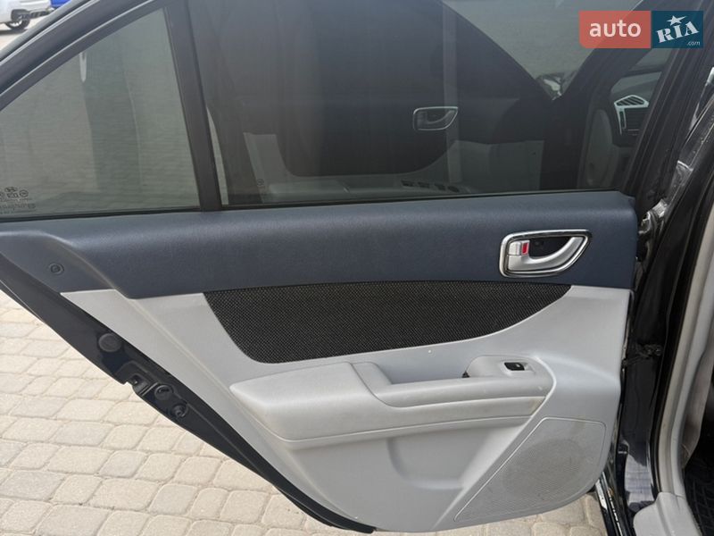 Седан Hyundai Sonata 2005 в Хмельницькому