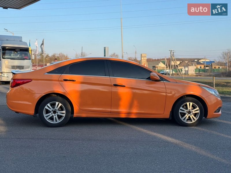 Седан Hyundai Sonata 2014 в Смеле