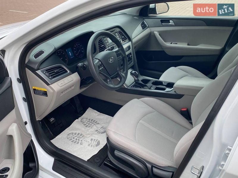 Седан Hyundai Sonata 2014 в Житомире