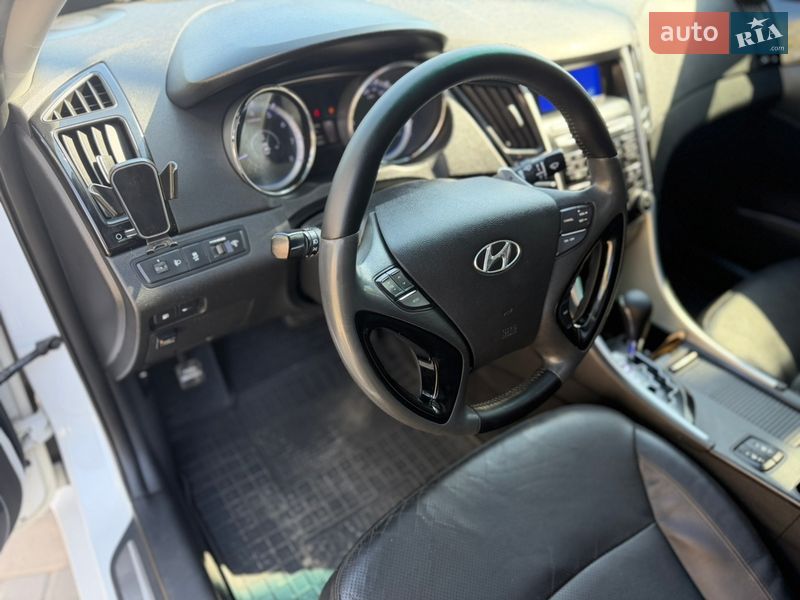 Седан Hyundai Sonata 2011 в Одессе фото 28 Седан Hyundai Sonata 2011 в Одессе