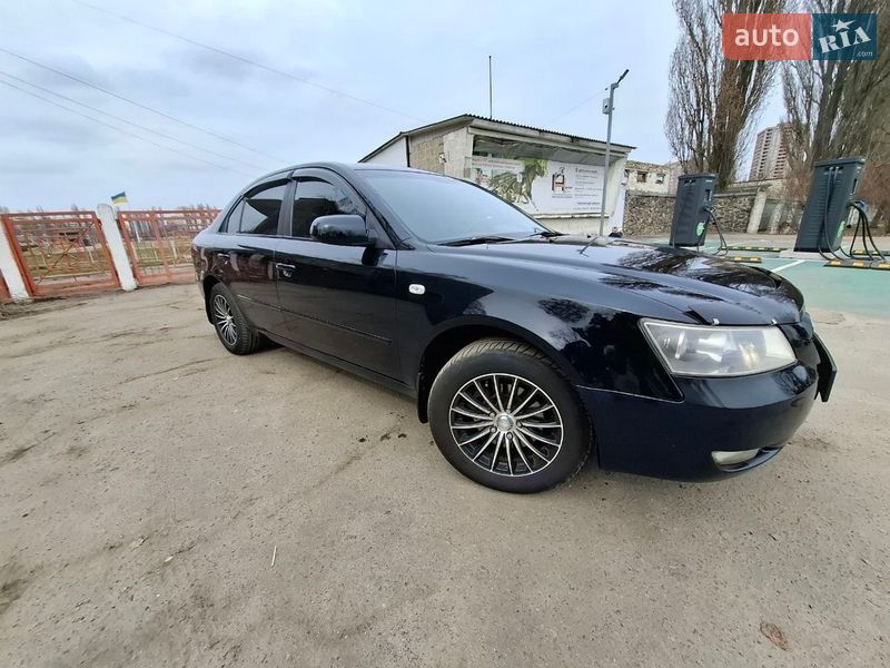 Седан Hyundai Sonata 2008 в Киеве