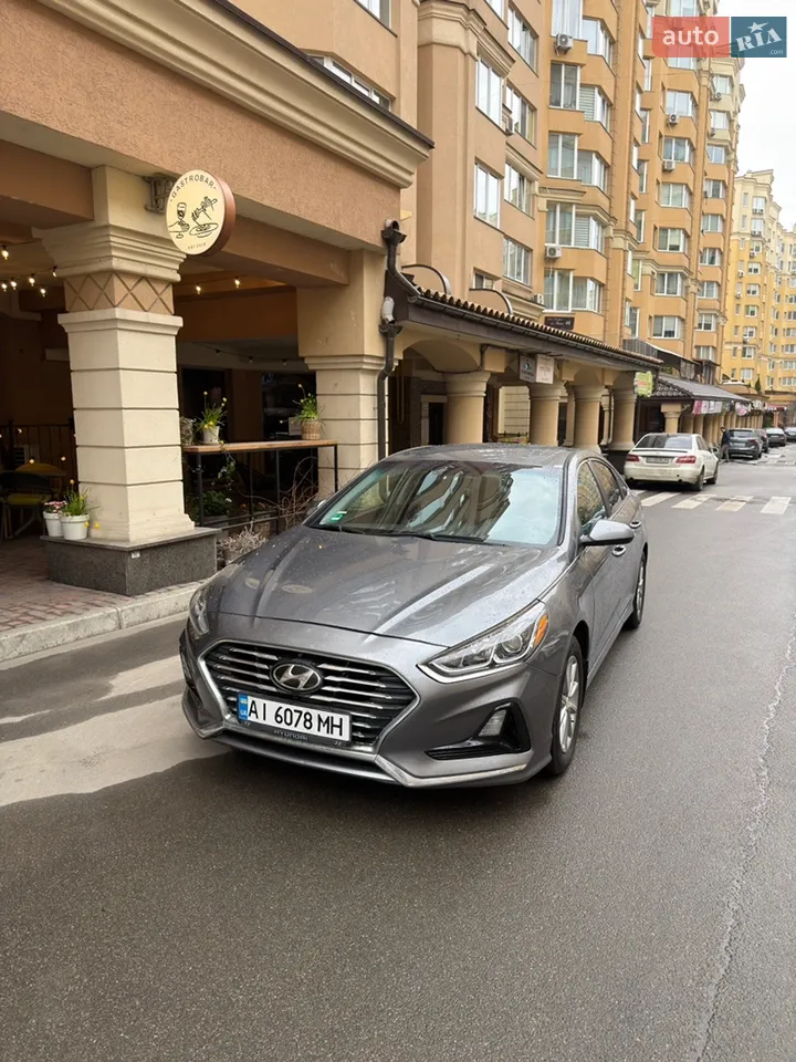 2017 Hyundai Sonata - мініатюра 18