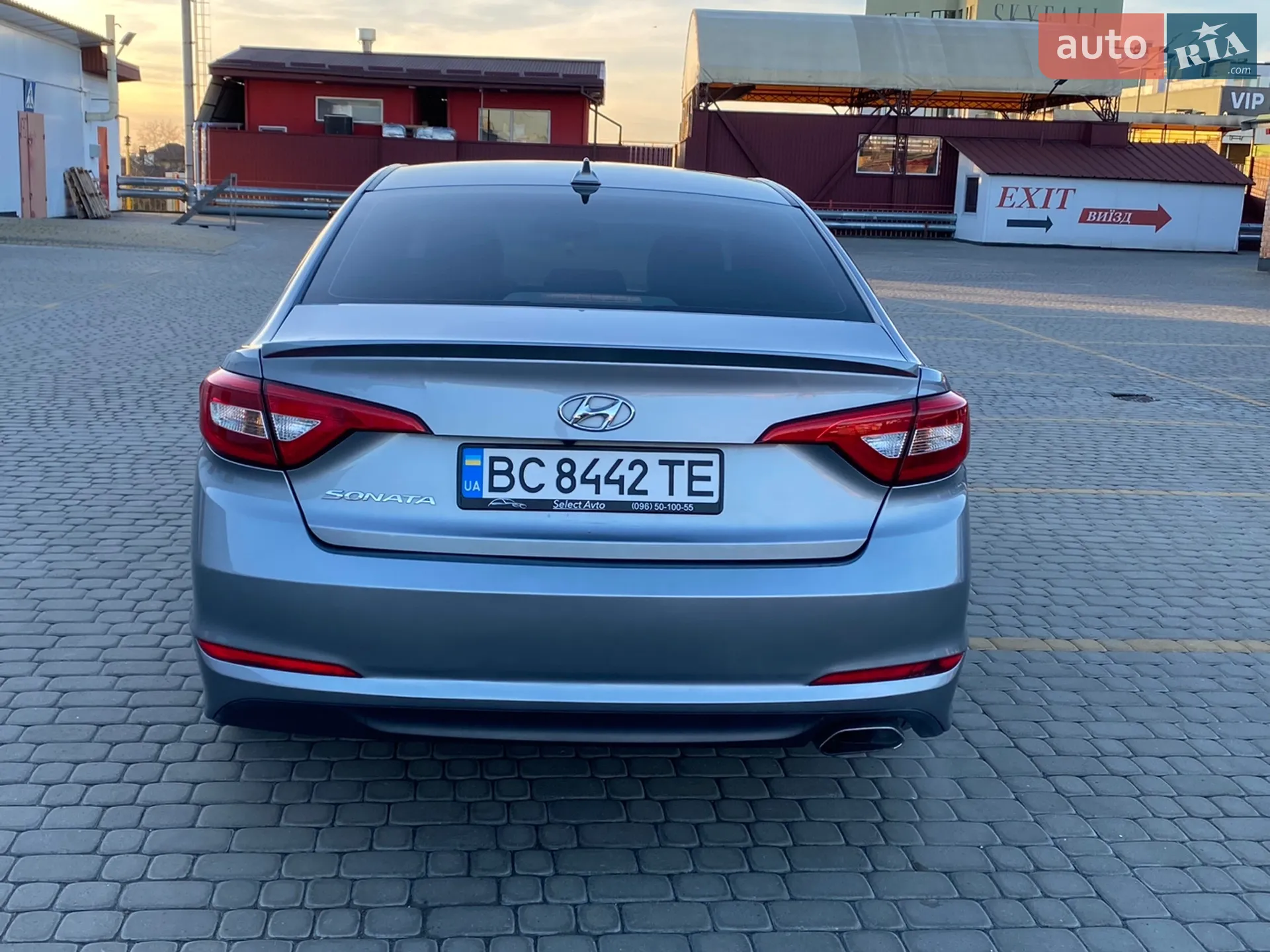 2015 Hyundai Sonata - мініатюра 8