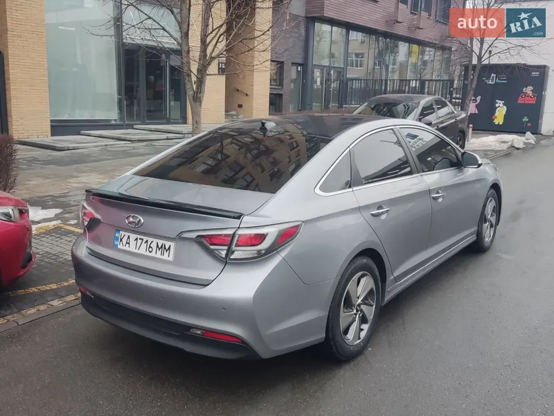 Hyundai Sonata 2016 VIN KMHE5411BHA053642 фото оголошення 7 з 46