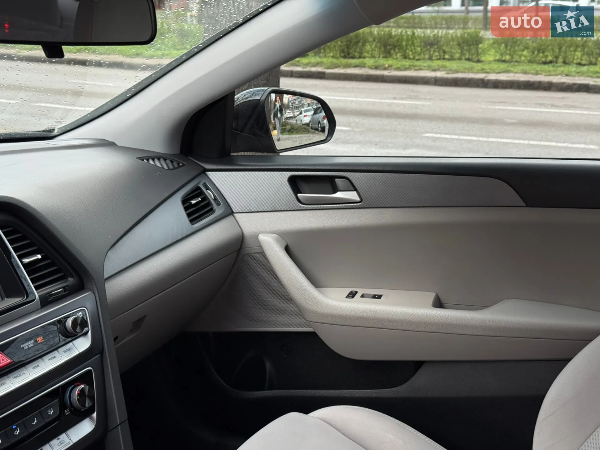 2017 Hyundai Sonata - мініатюра 20