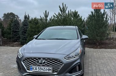 Седан Hyundai Sonata 2019 в Львові