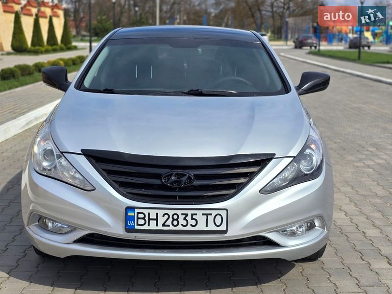 Hyundai Sonata 2013