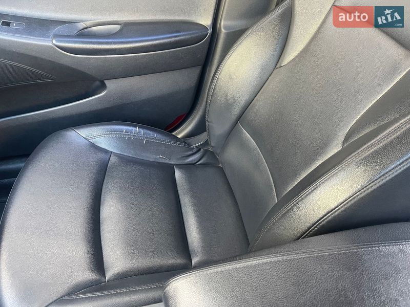 Седан Hyundai Sonata 2013 в Киеве фото 19 Седан Hyundai Sonata 2013 в Киеве