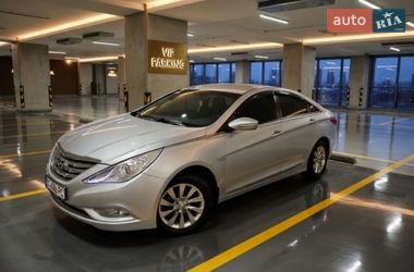 Седан Hyundai Sonata 2012 в Золочеве