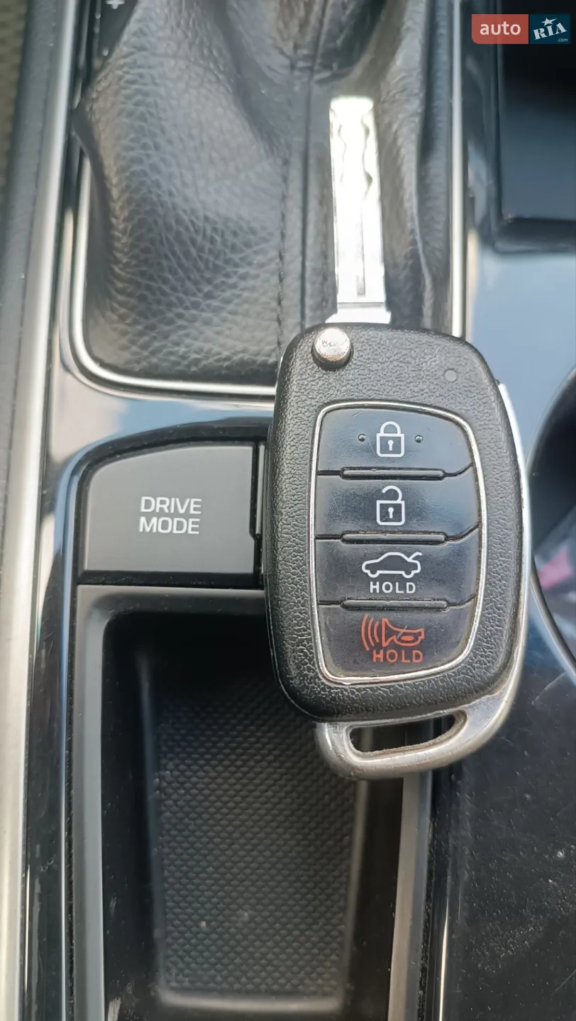 2017 Hyundai Sonata - мініатюра 12