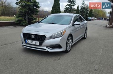 Седан Hyundai Sonata 2015 в Киеве