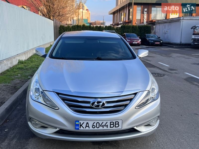 Седан Hyundai Sonata 2013 в Вишневом