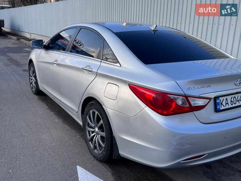 Седан Hyundai Sonata 2013 в Вишневом