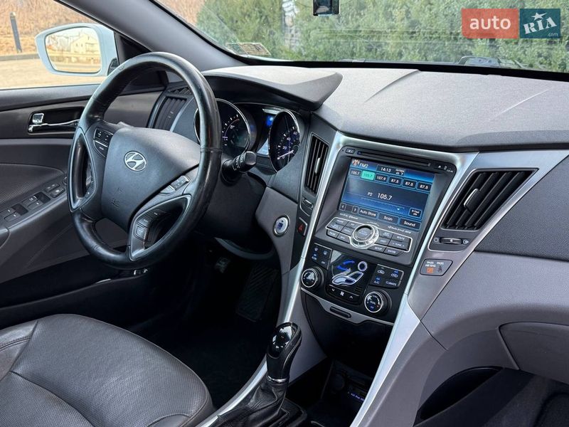 Седан Hyundai Sonata 2013 в Стрые фото 31 Седан Hyundai Sonata 2013 в Стрые