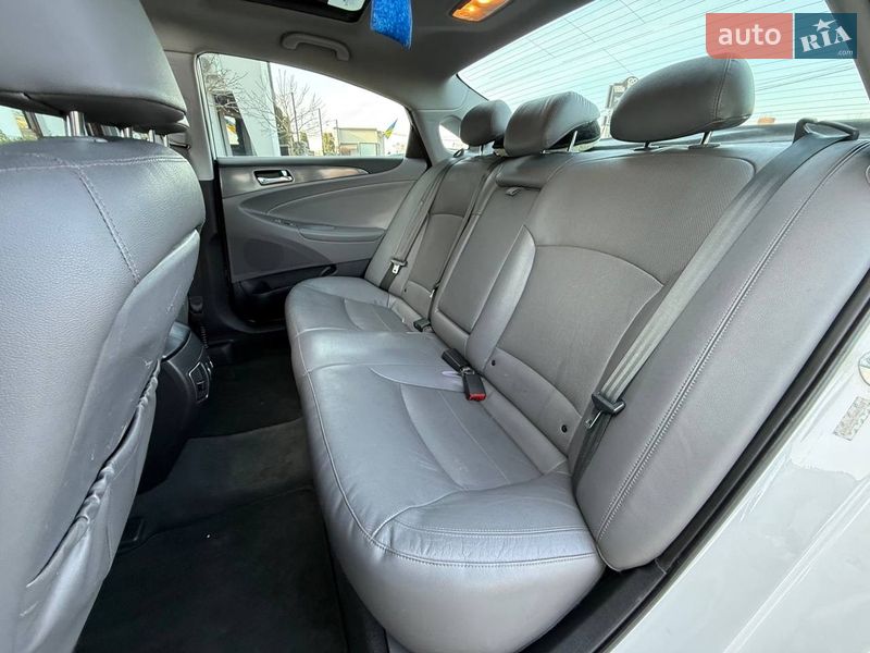 Седан Hyundai Sonata 2013 в Стрые фото 42 Седан Hyundai Sonata 2013 в Стрые