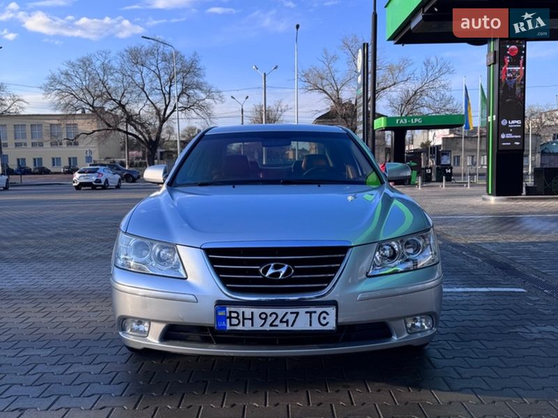 Hyundai Sonata 2013