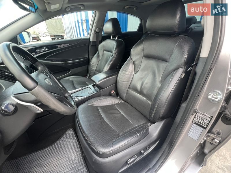 Седан Hyundai Sonata 2012 в Одесі