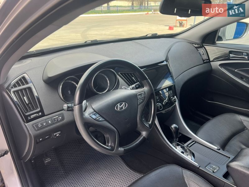 Седан Hyundai Sonata 2012 в Одесі