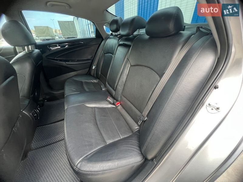 Седан Hyundai Sonata 2012 в Одесі