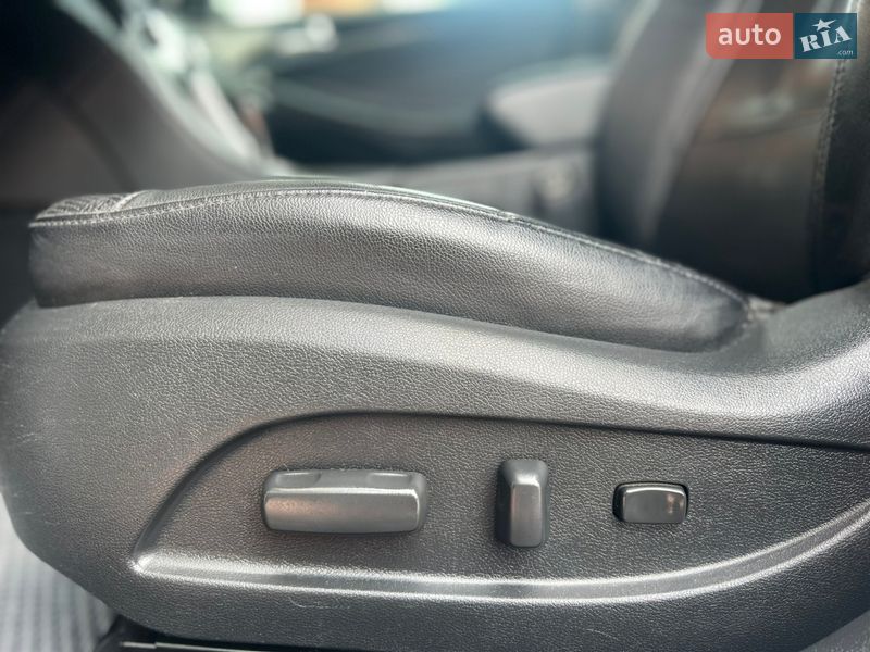 Седан Hyundai Sonata 2012 в Одесі