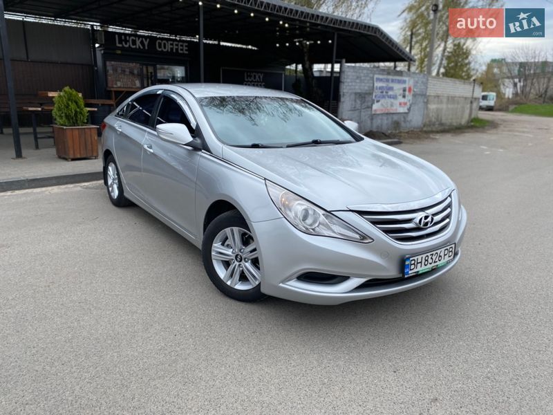 Седан Hyundai Sonata 2014 в Чернигове фото 2 Седан Hyundai Sonata 2014 в Чернигове