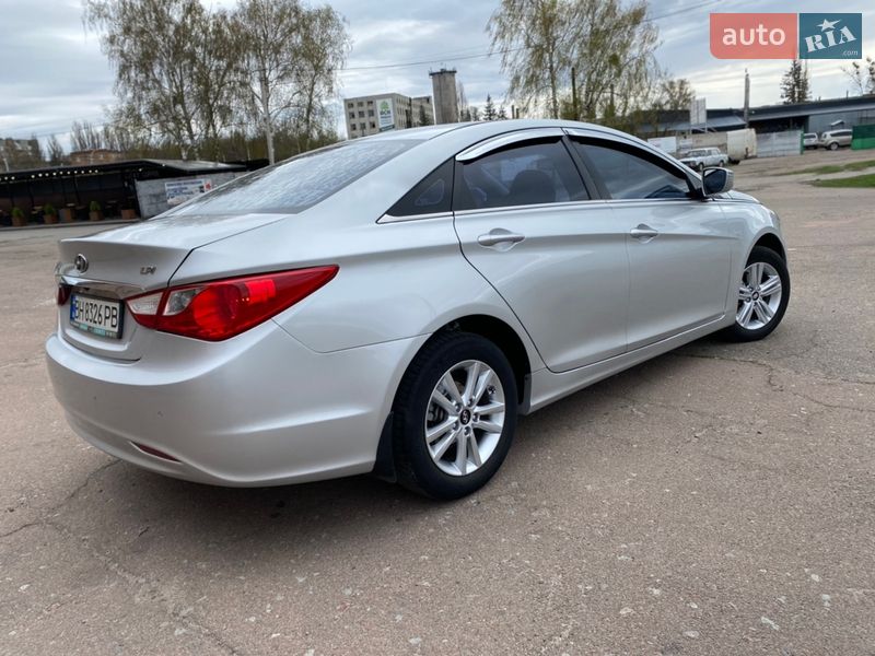 Седан Hyundai Sonata 2014 в Чернигове фото 31 Седан Hyundai Sonata 2014 в Чернигове