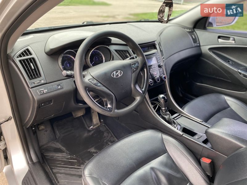 Седан Hyundai Sonata 2014 в Чернигове фото 40 Седан Hyundai Sonata 2014 в Чернигове