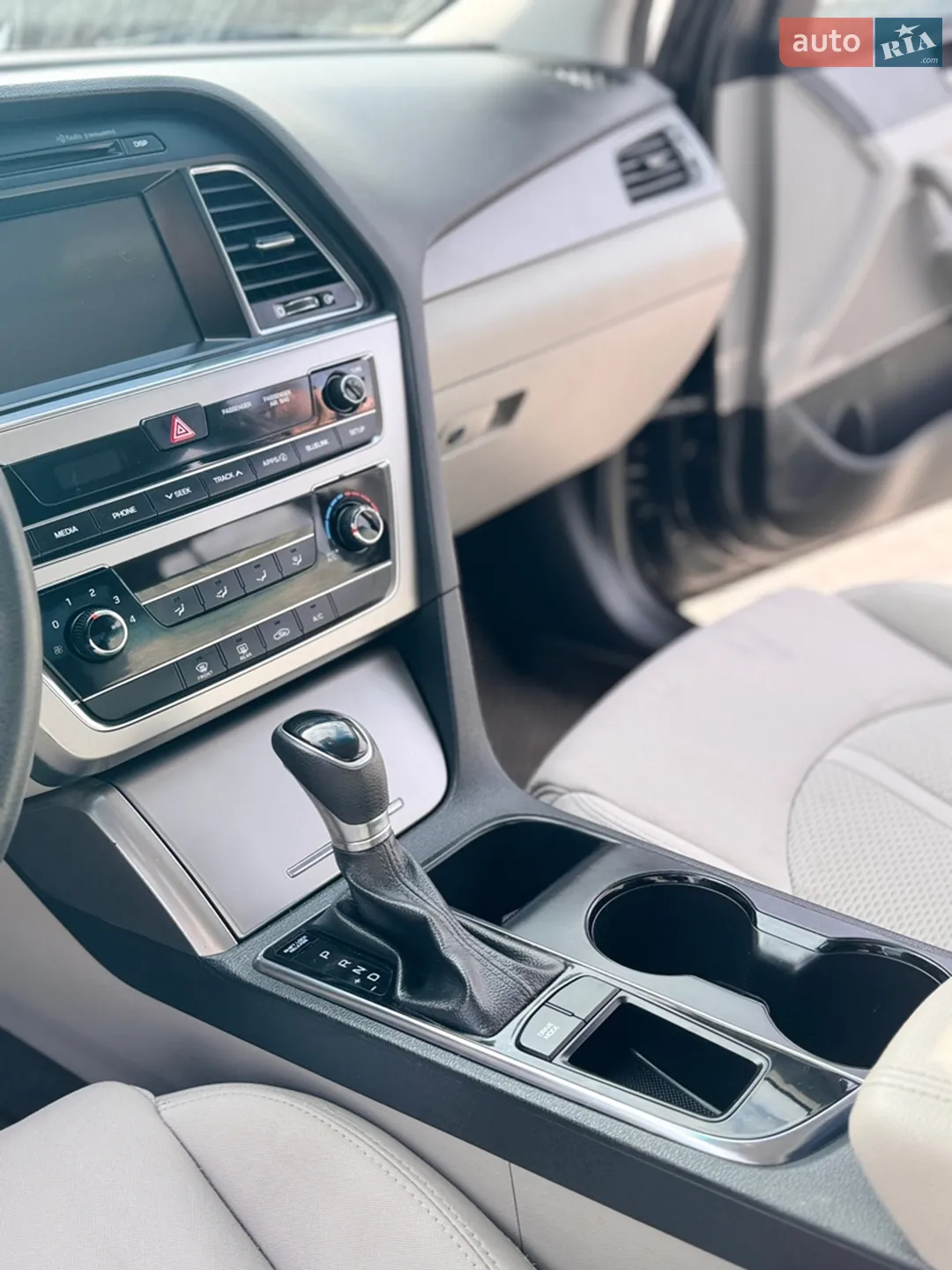 2017 Hyundai Sonata - мініатюра 7