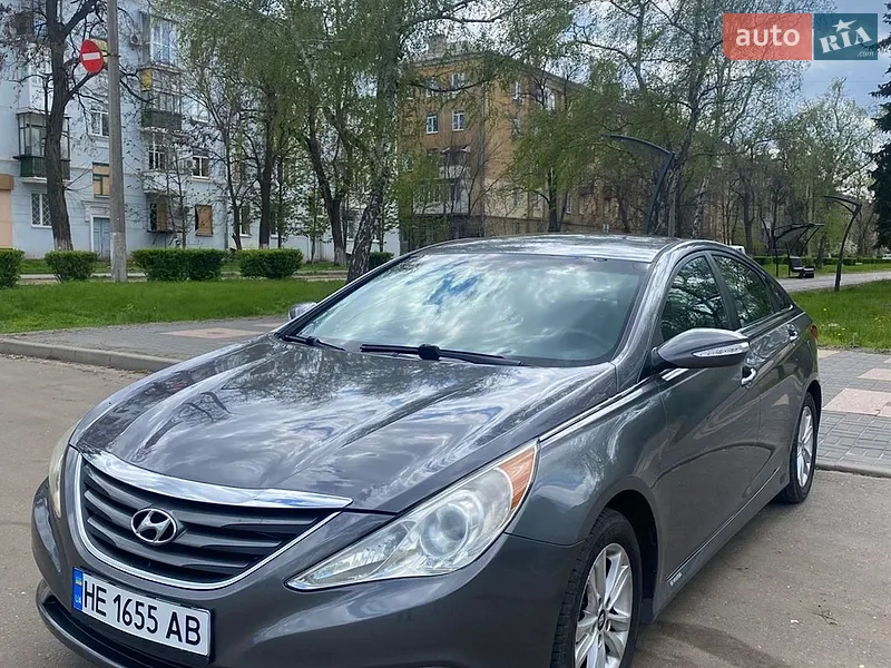 Hyundai Sonata