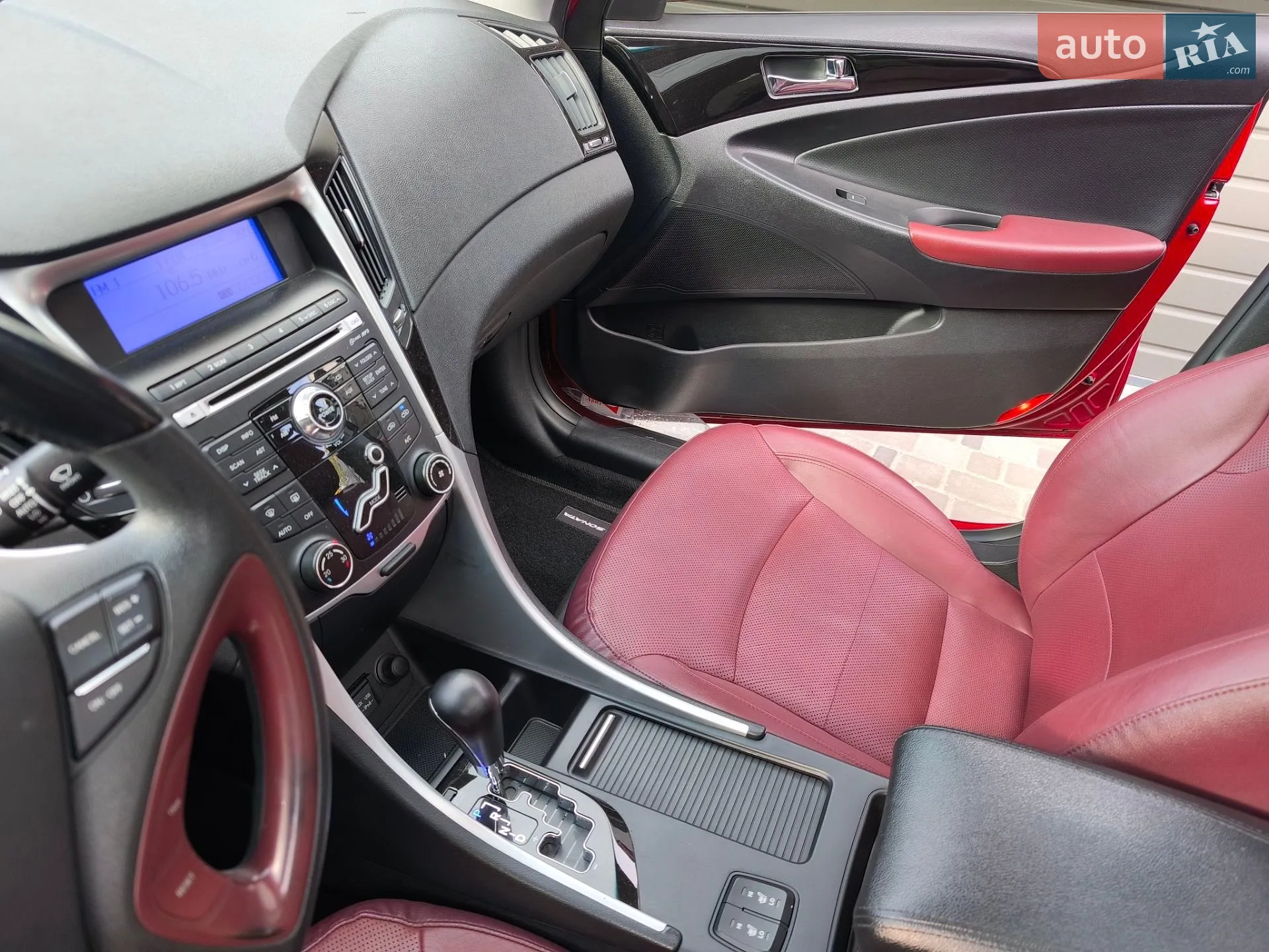 2011 Hyundai Sonata - мініатюра 26