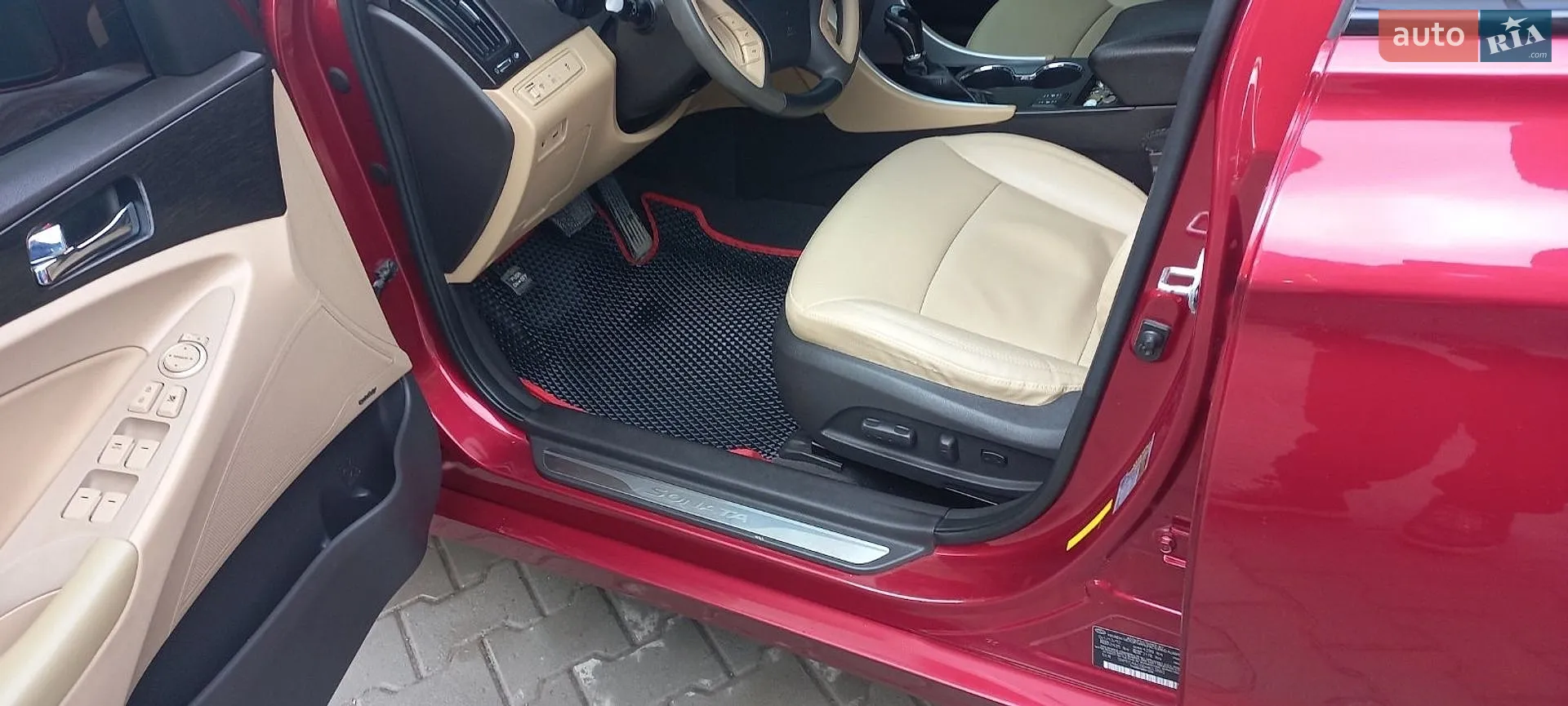2012 Hyundai Sonata - мініатюра 22