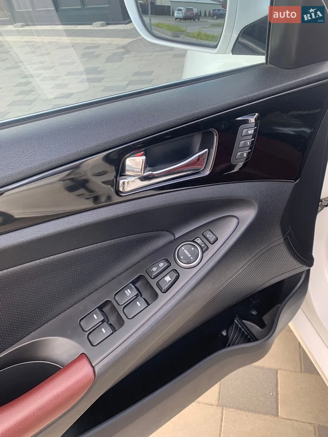 2013 Hyundai Sonata - мініатюра 11