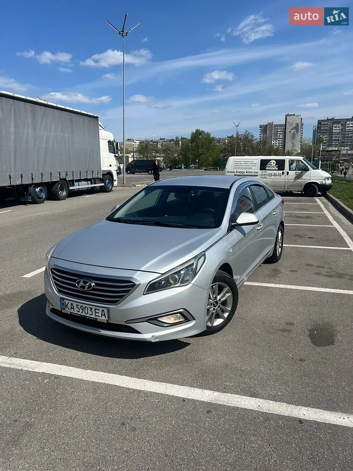 2017 Hyundai Sonata - мініатюра 17