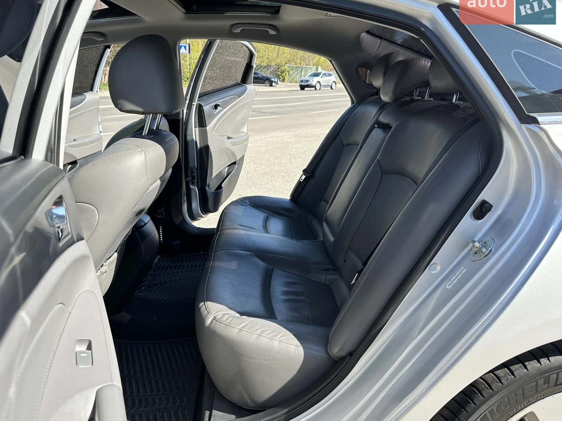 2013 Hyundai Sonata - мініатюра 38