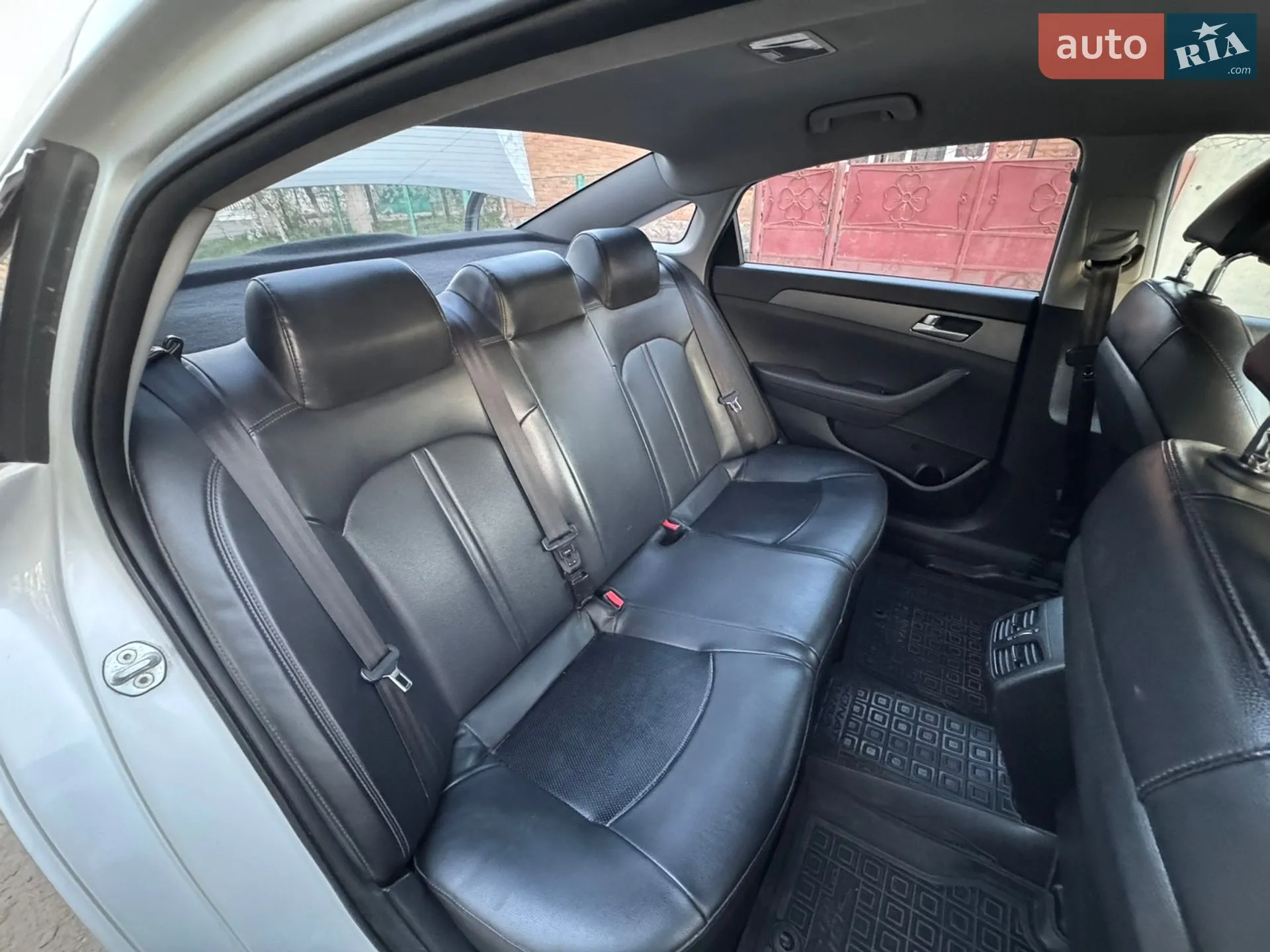 2015 Hyundai Sonata - мініатюра 25