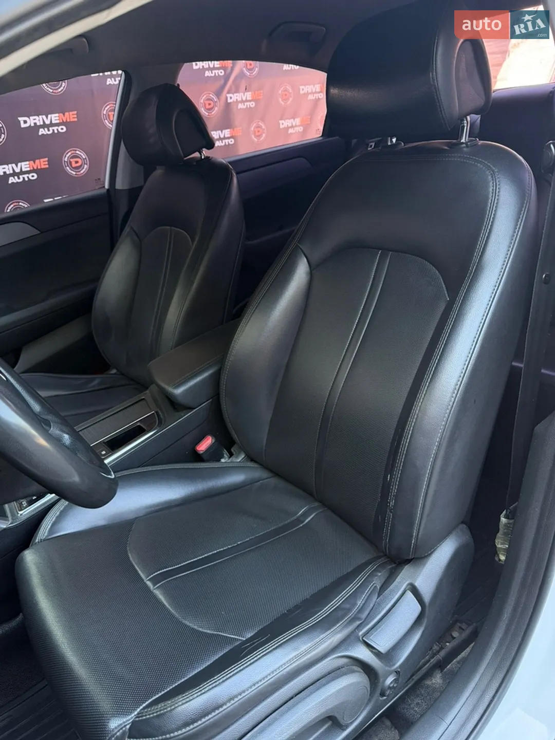 2017 Hyundai Sonata - мініатюра 14