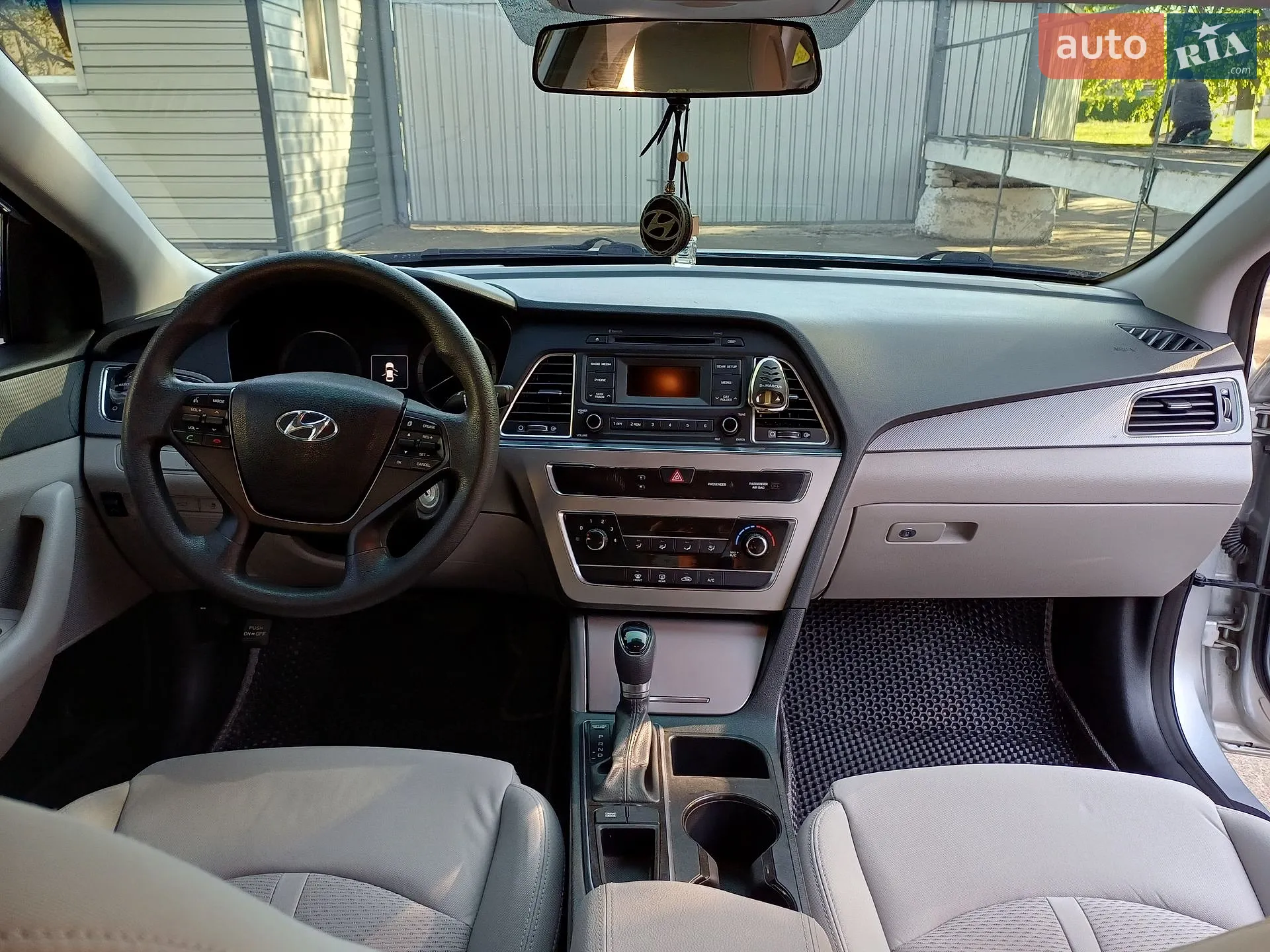 2015 Hyundai Sonata - мініатюра 31