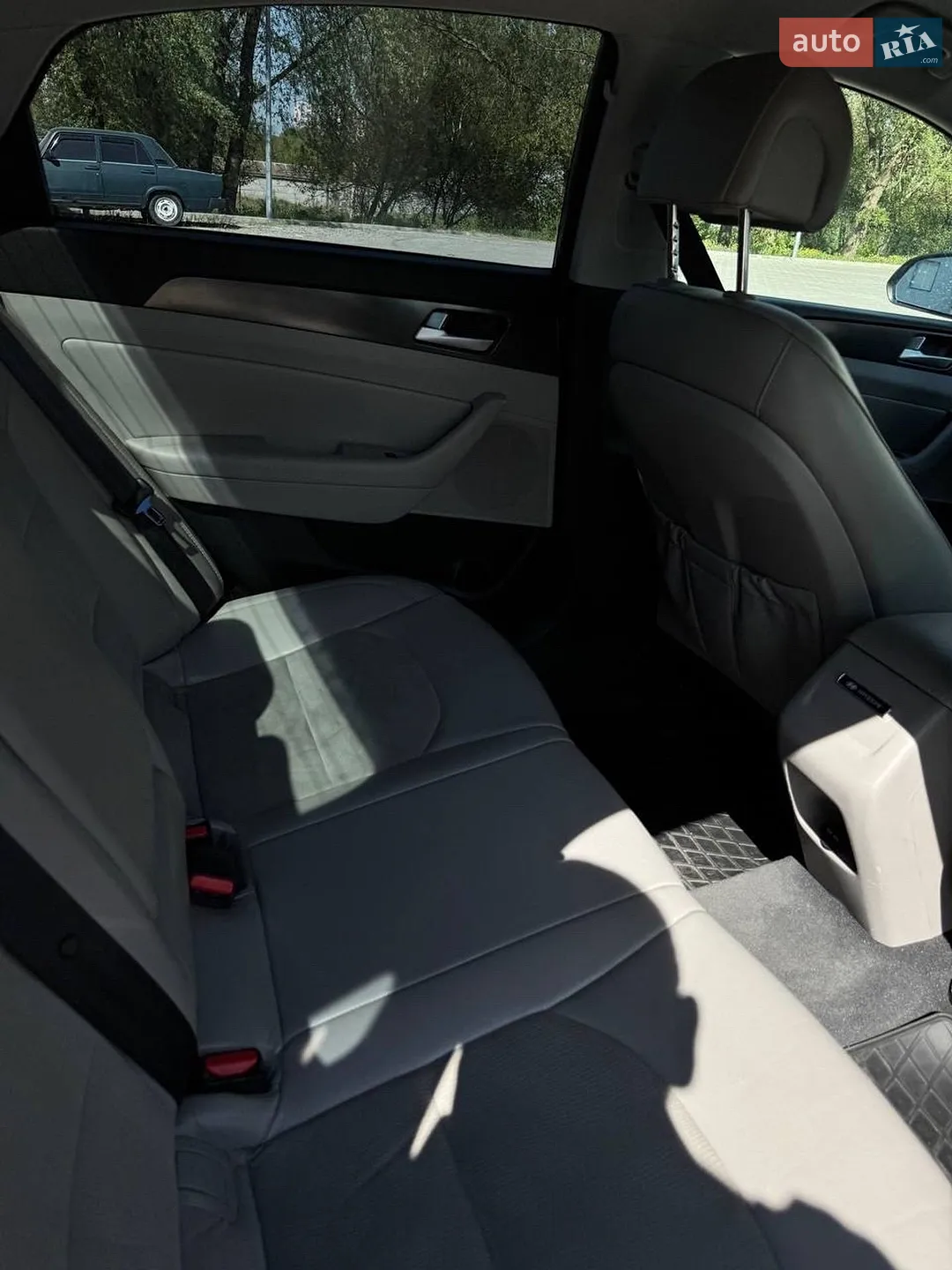 2014 Hyundai Sonata - мініатюра 17