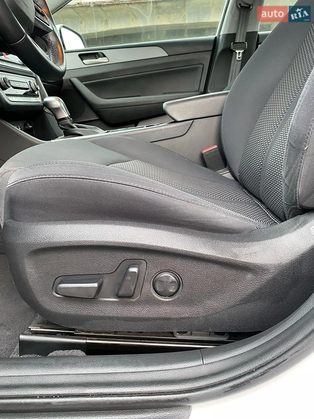 2017 Hyundai Sonata - мініатюра 10