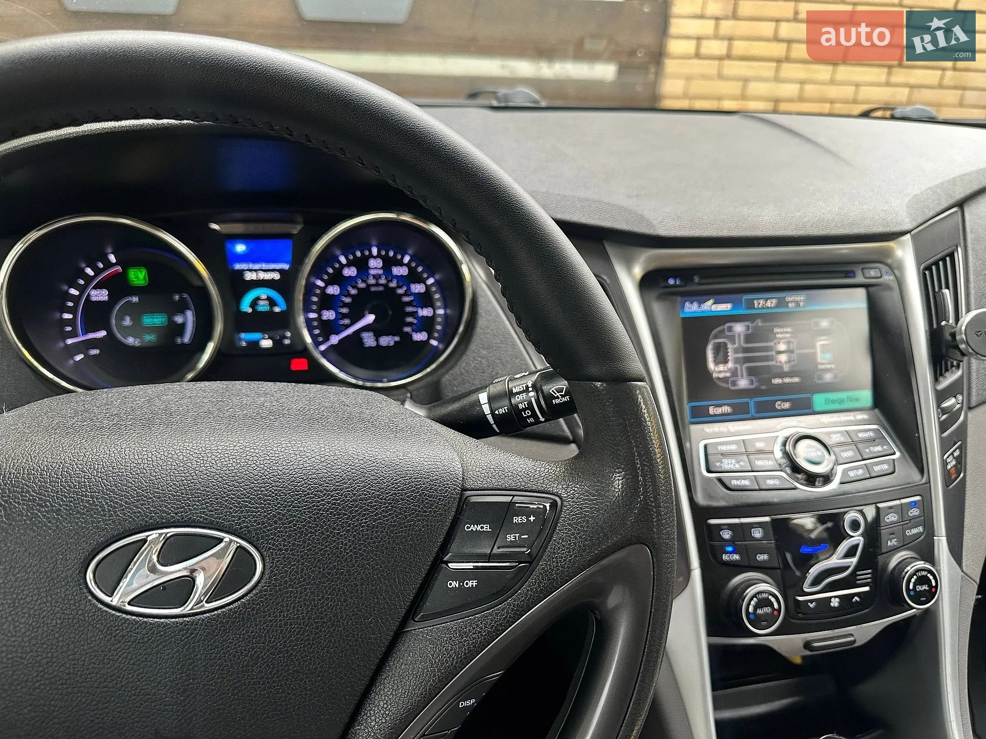 2011 Hyundai Sonata - мініатюра 37