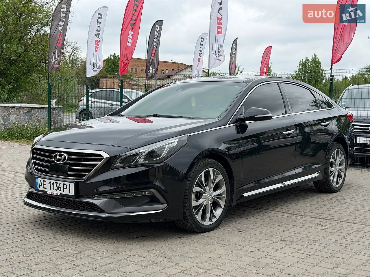 2014 Hyundai Sonata - мініатюра 17