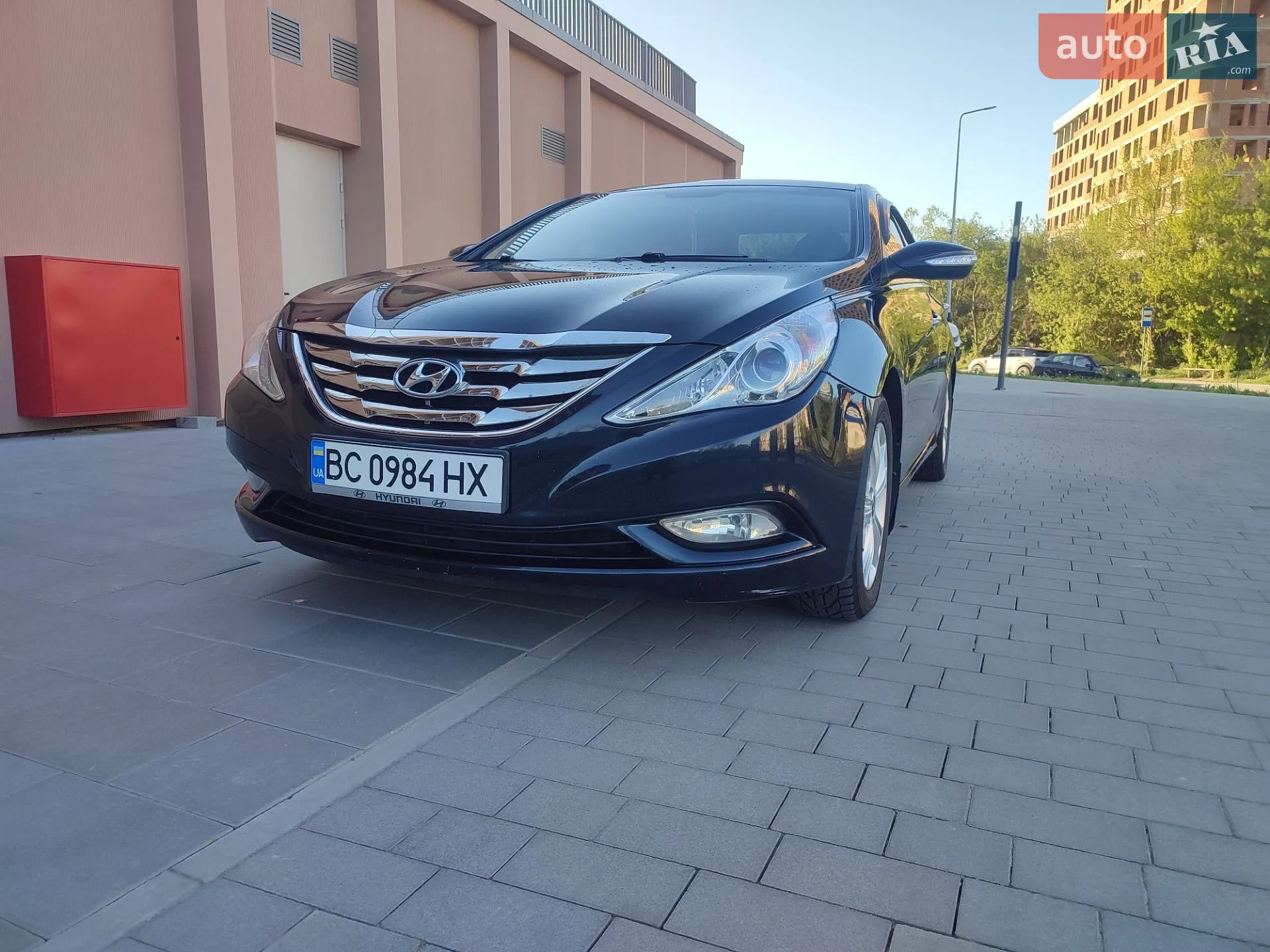2010 Hyundai Sonata - мініатюра 8