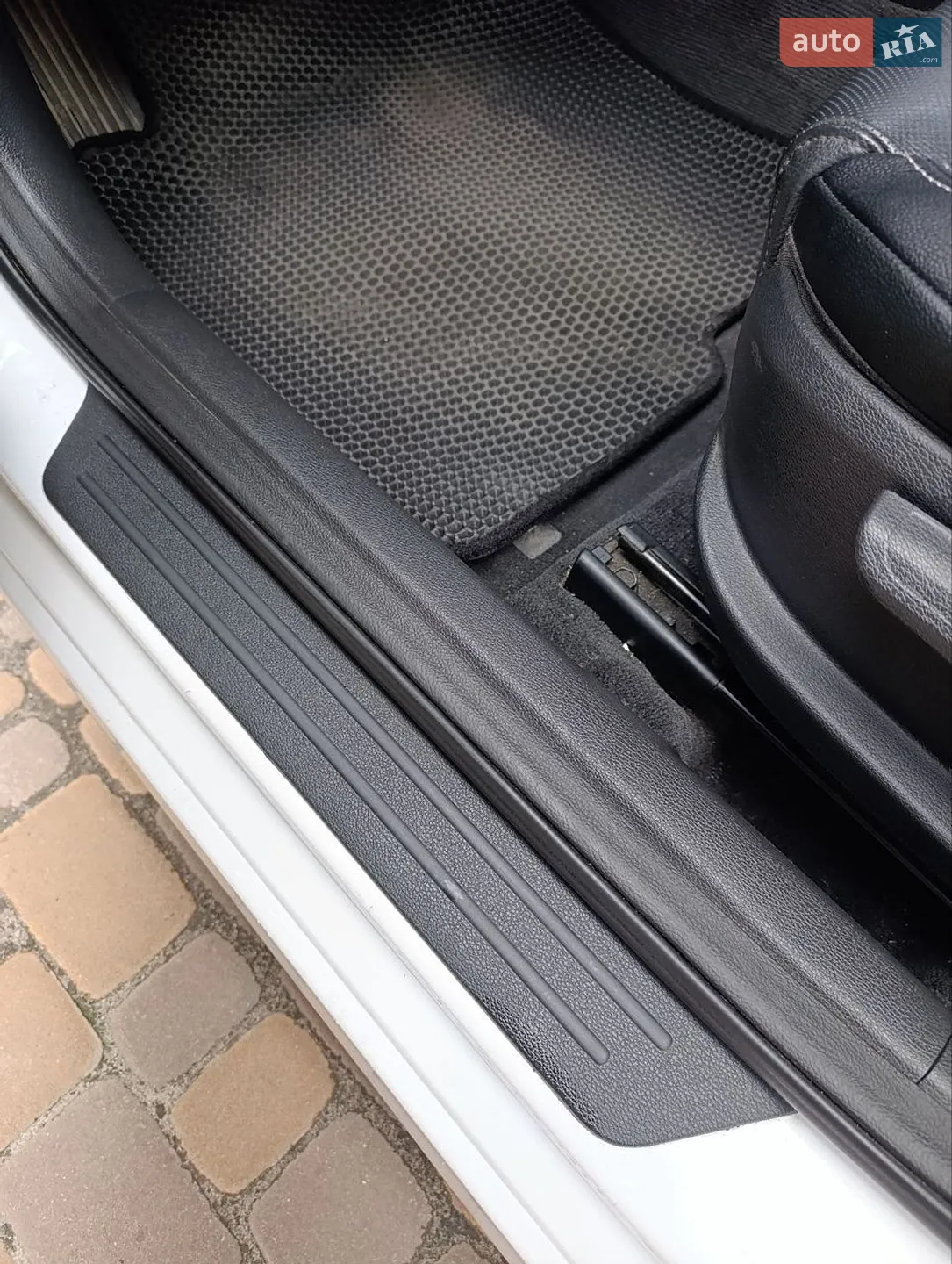 2017 Hyundai Sonata - мініатюра 28