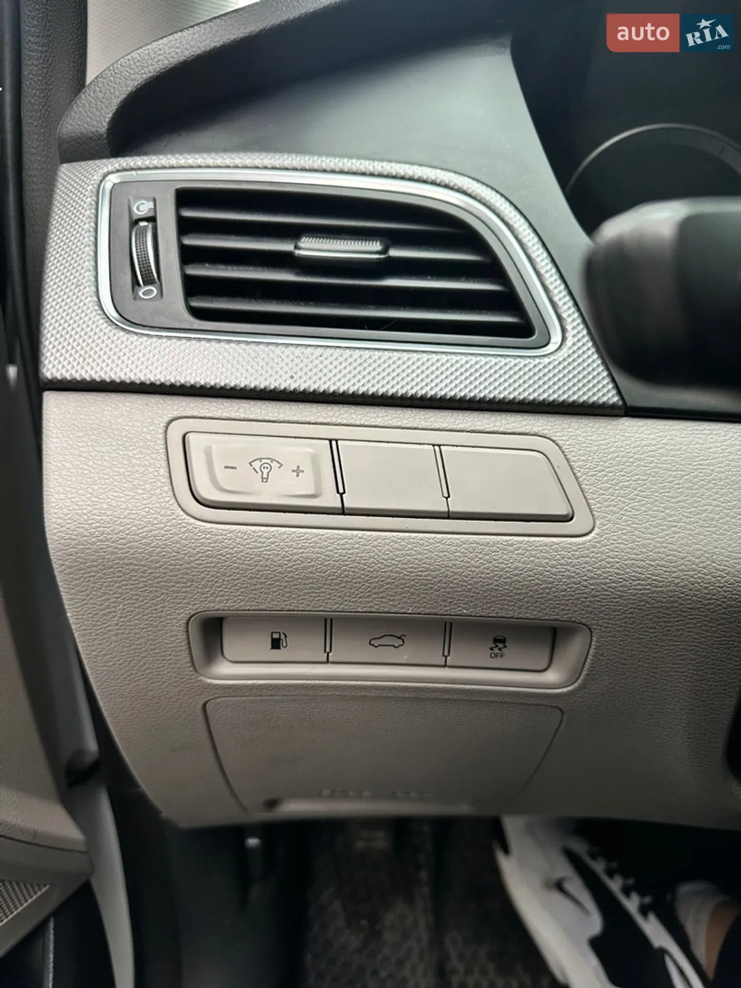 2015 Hyundai Sonata - мініатюра 20