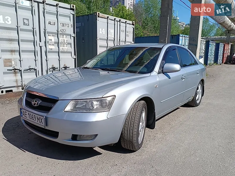 Hyundai Sonata 2006