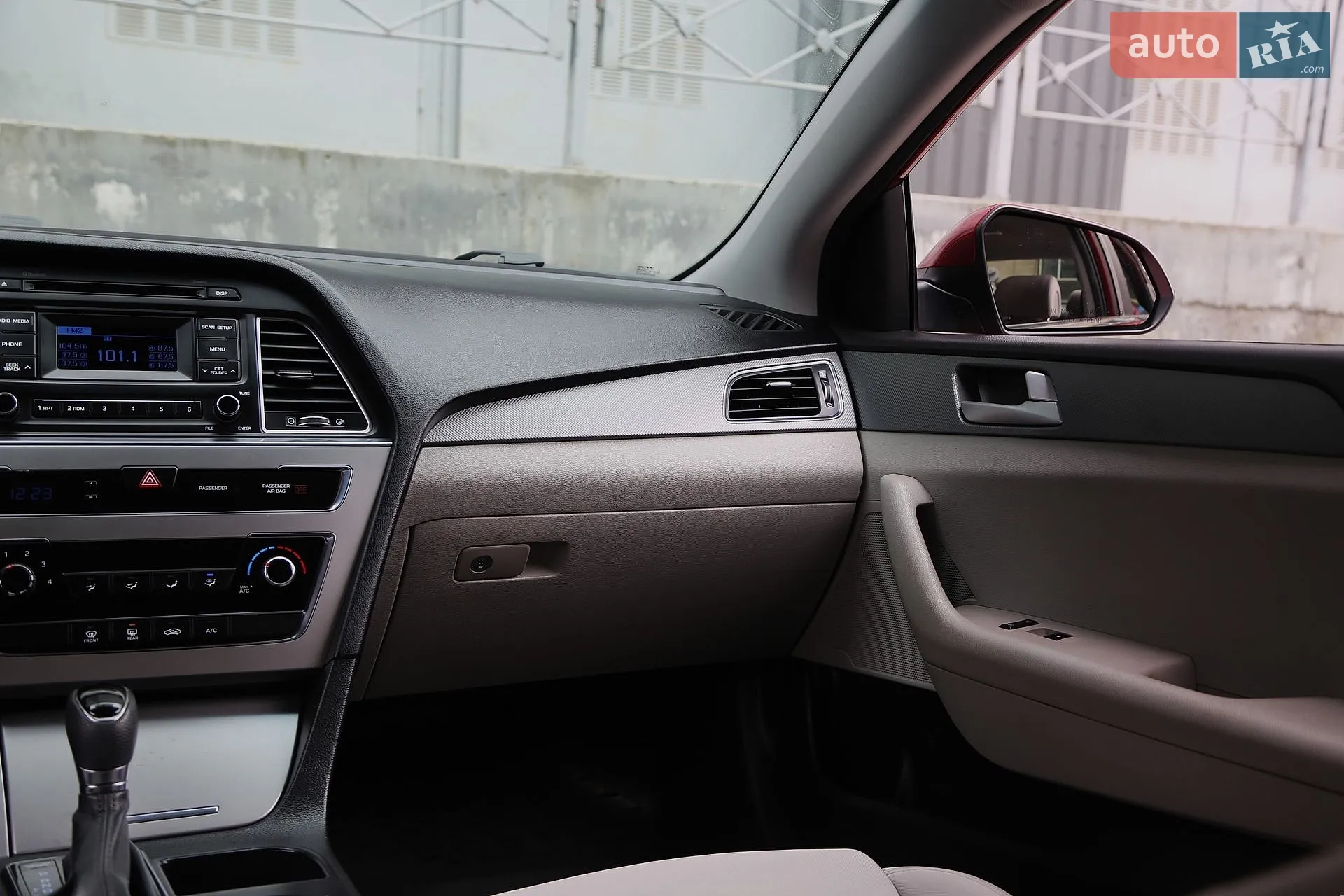 2014 Hyundai Sonata - мініатюра 16