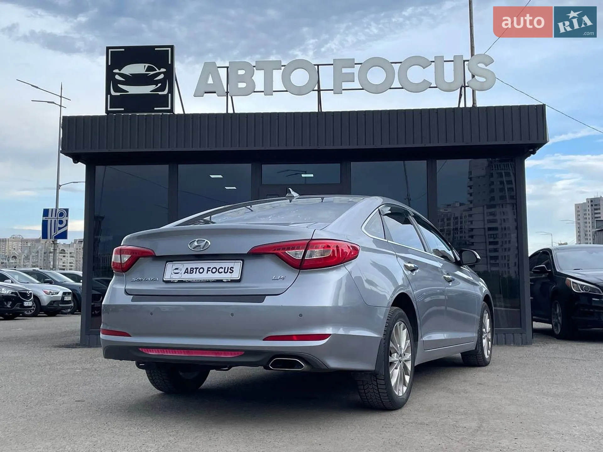 2016 Hyundai Sonata - мініатюра 8