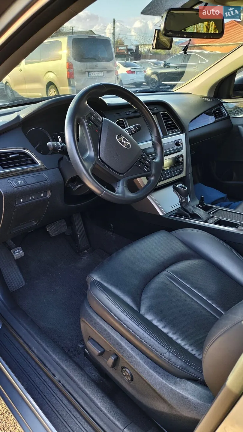 2015 Hyundai Sonata - мініатюра 18