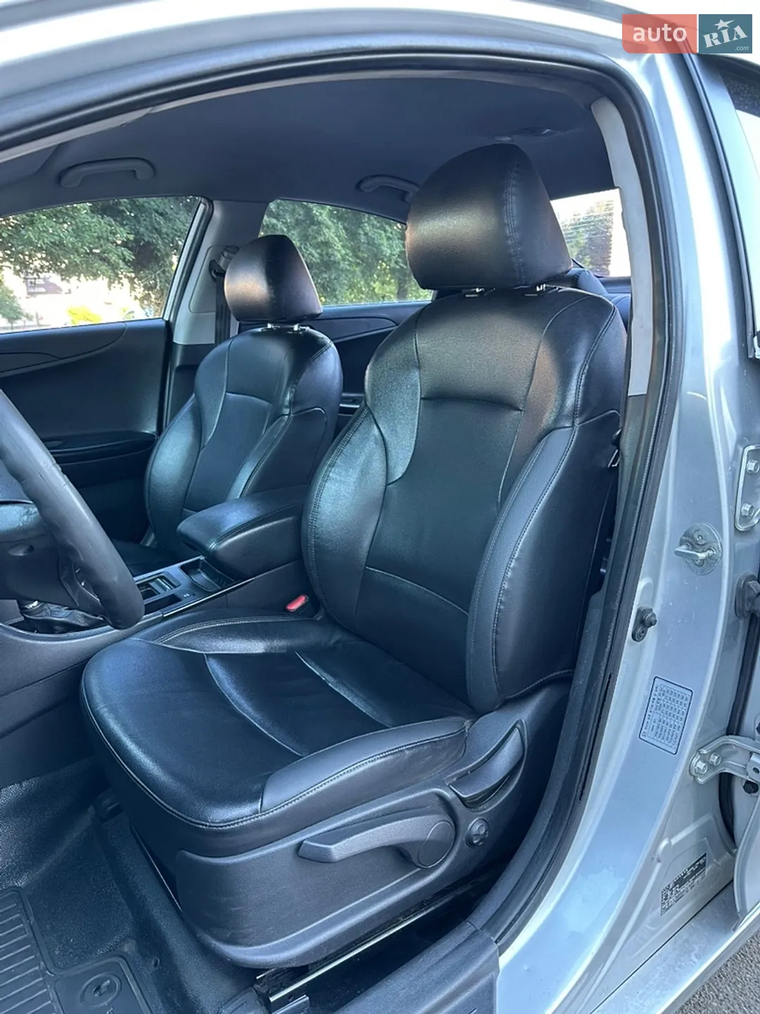 2013 Hyundai Sonata - мініатюра 18