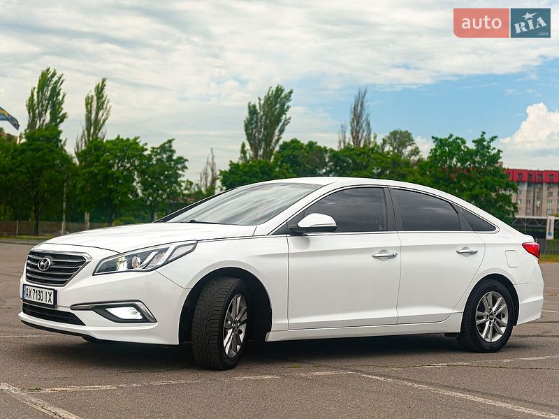 2015 Hyundai Sonata, VIN KMHE341DBGA202975:plate — фото 1 (autoria)